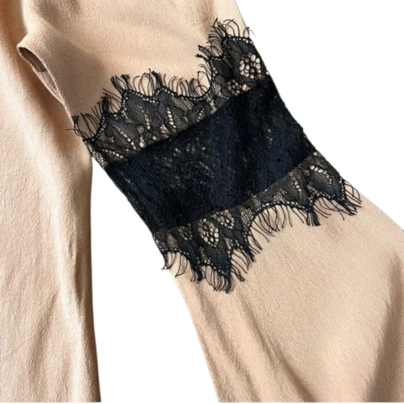 😁For Love & Lemons Festival Lace Bell Sleeve Dress - Tan - Size XS - Picture 5 of 11